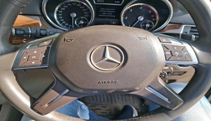 2014 Mercedes Benz Ml Class 250 CDI, Diesel, Automatic, 1,07,000 km, interior