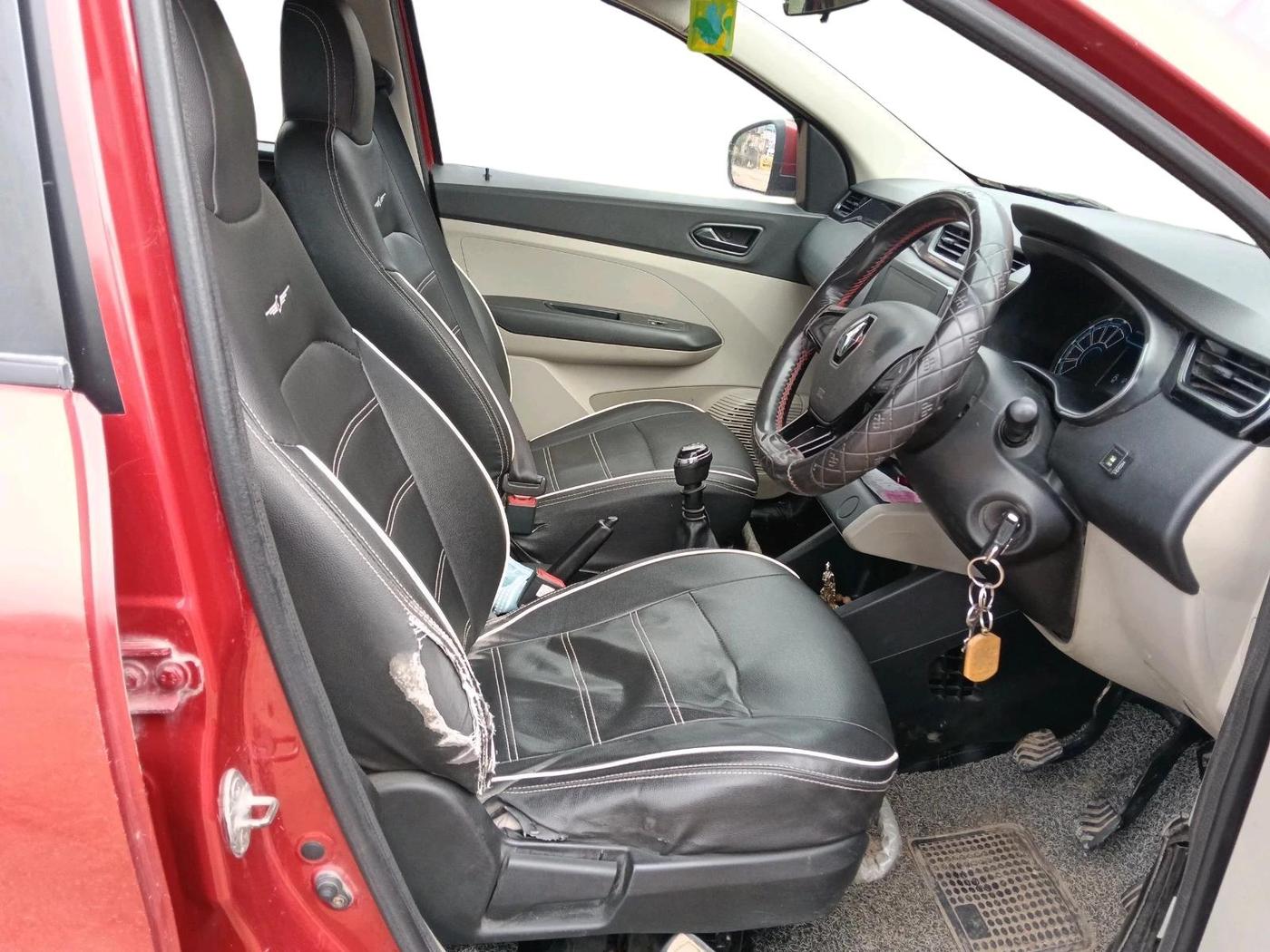 2019 Renault TRIBER RXT, CNG, Manual, 1,21,570 km, interior
