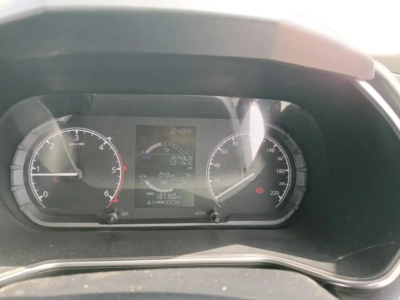 2021 Tata Safari XT, Diesel, Manual, 1,38,000 km, interior
