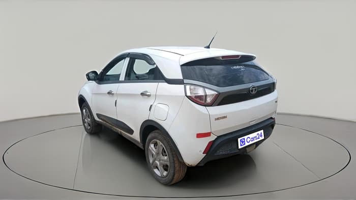 2019 Tata NEXON XM PETROL, CNG, Manual, 1,11,605 km, exterior