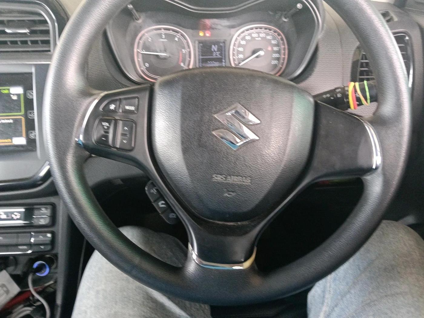 2019 Maruti Vitara Brezza ZDI PLUS AMT, Diesel, Automatic, 1,23,656 km, interior