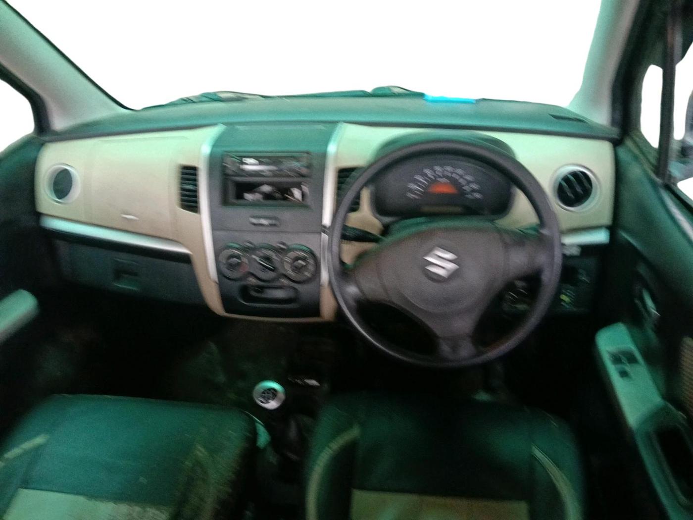 2017 Maruti Wagon R 1.0 LXI CNG, CNG, Manual, 1,16,301 km, interior