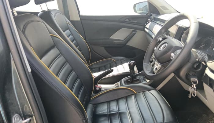 2022 Skoda KUSHAQ ACTIVE 1.0L TSI MT, Petrol, Manual, 63,218 km, interior