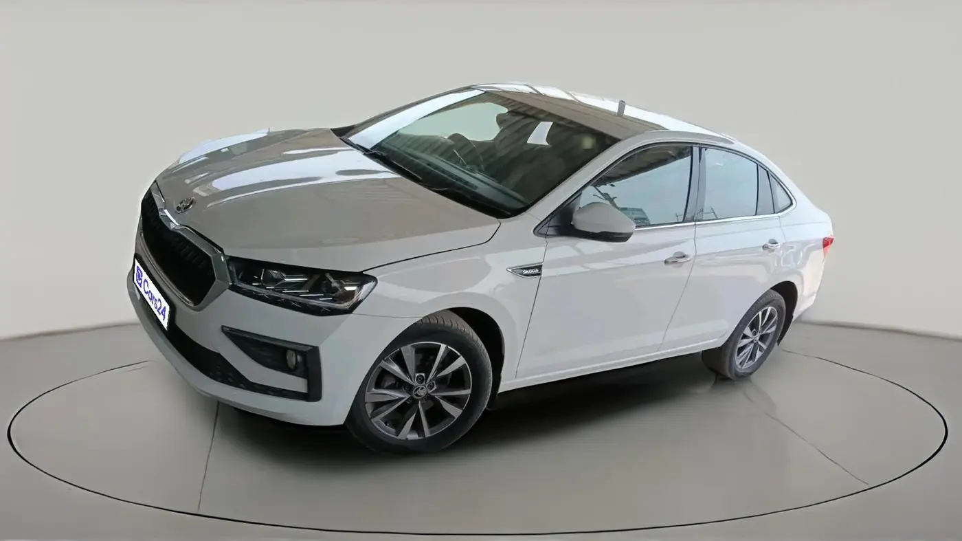 2022 Skoda SLAVIA STYLE 1.0L TSI MT, Petrol, Manual, 47,153 km, exterior