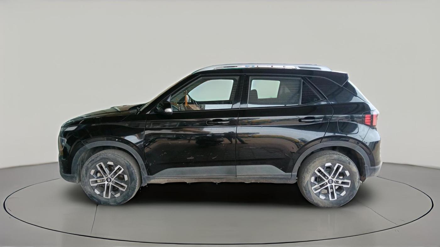 2023 Hyundai VENUE SX 1.5 CRDI, Diesel, Manual, 70,272 km, exterior