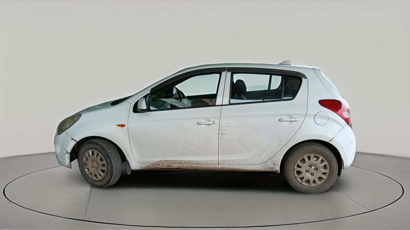 2011 Hyundai i20 MAGNA 1.2, CNG, Manual, 1,64,949 km, exterior
