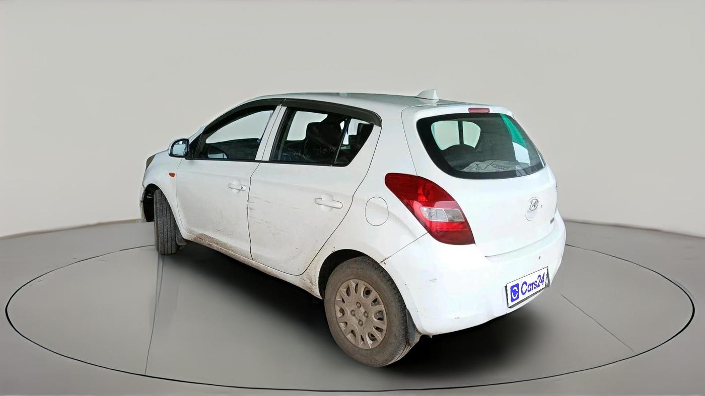 2011 Hyundai i20 MAGNA 1.2, CNG, Manual, 1,64,949 km, exterior