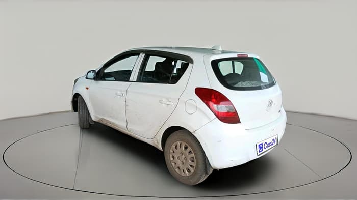 2011 Hyundai i20 MAGNA 1.2, CNG, Manual, 1,64,949 km, exterior