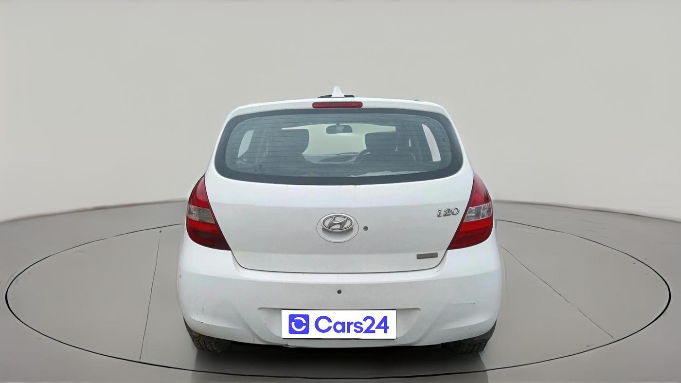 2011 Hyundai i20 MAGNA 1.2, CNG, Manual, 1,64,949 km, exterior