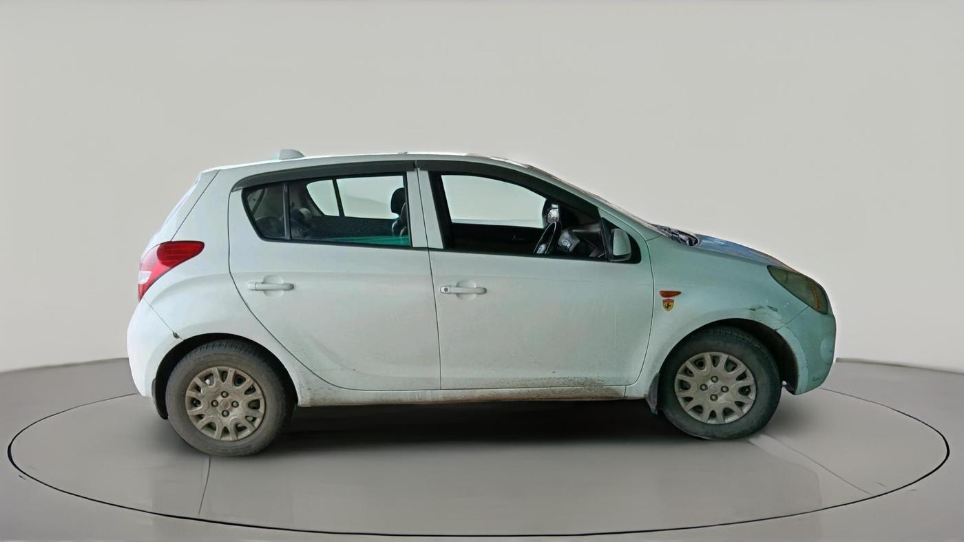 2011 Hyundai i20 MAGNA 1.2, CNG, Manual, 1,64,949 km, exterior