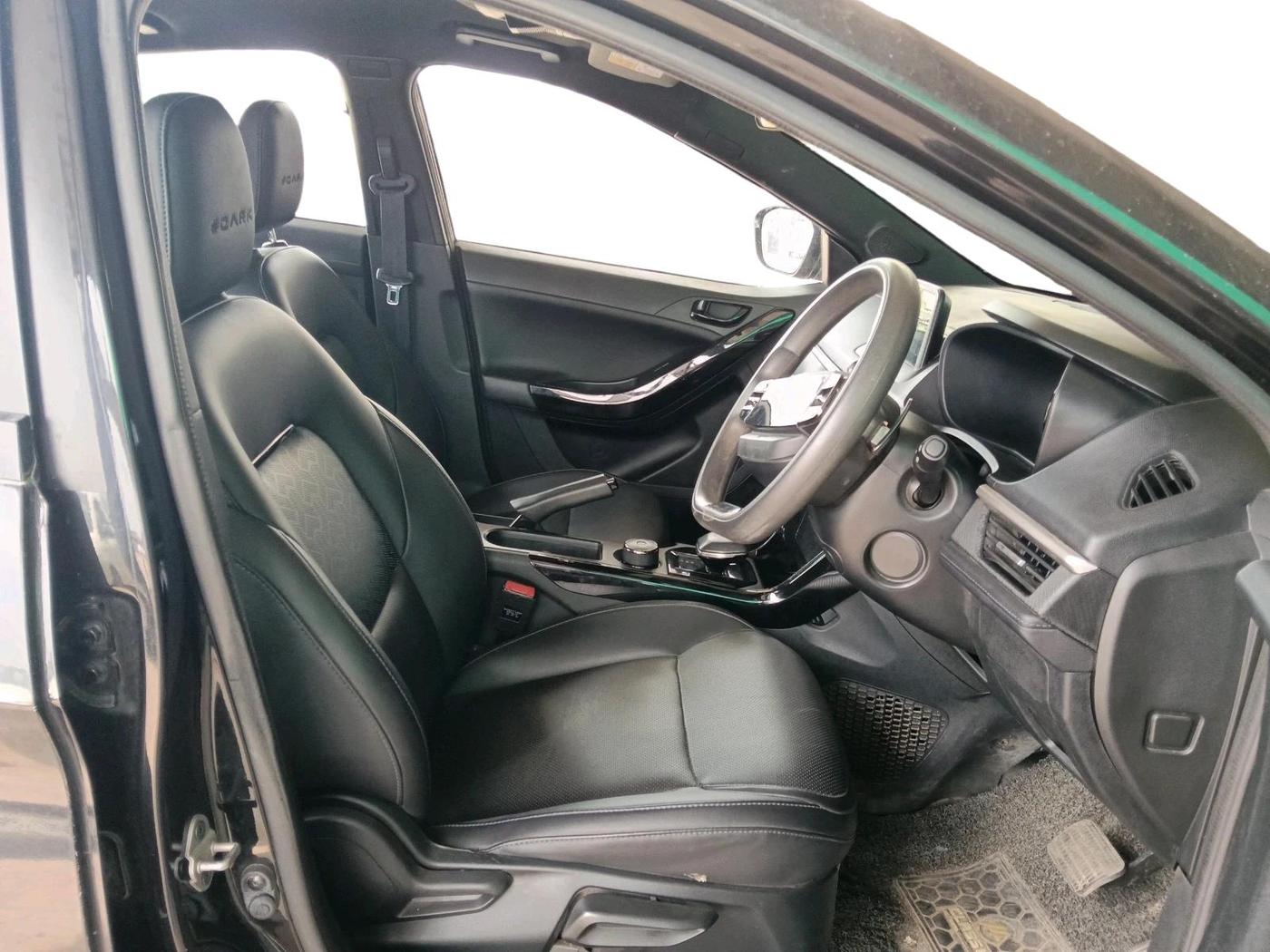 2024 Tata NEXON Creative 1.5 Revotorq 6AMT Dark Edition, Diesel, Automatic, 38,509 km, interior