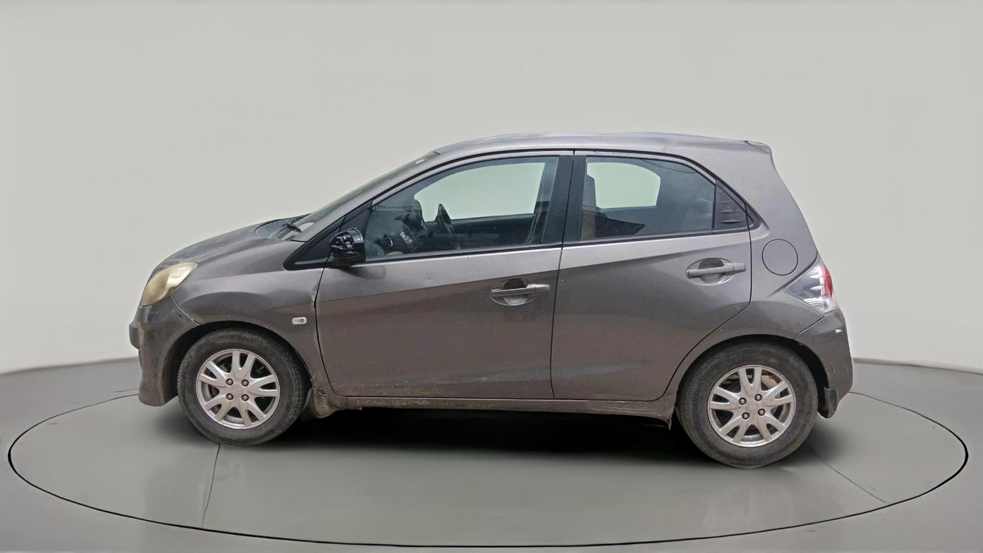 2012 Honda Brio E MT, CNG, Manual, 1,62,017 km, exterior
