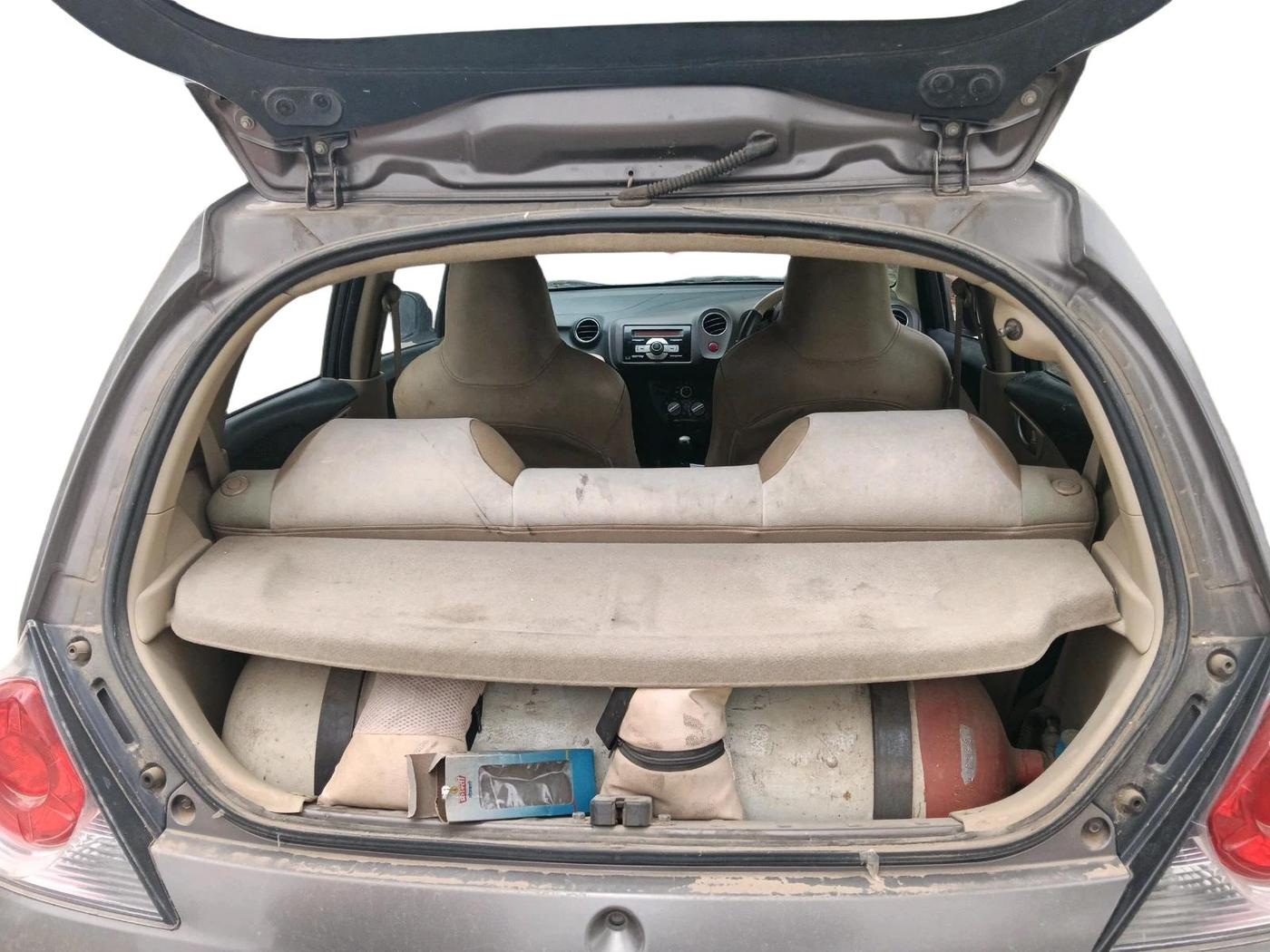 2012 Honda Brio E MT, CNG, Manual, 1,62,017 km, exterior