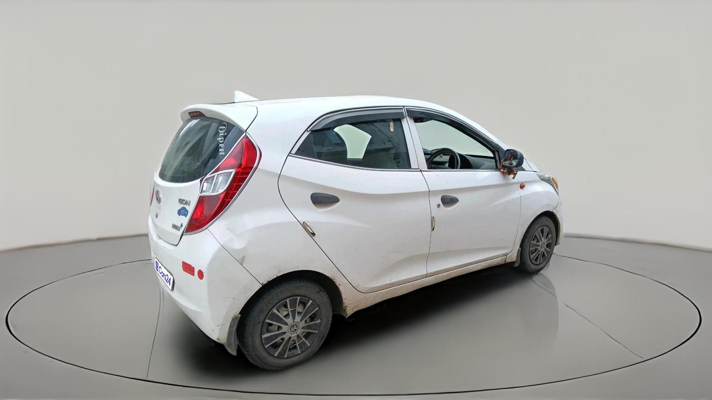 2012 Hyundai Eon ERA +, CNG, Manual, 2,23,611 km, exterior