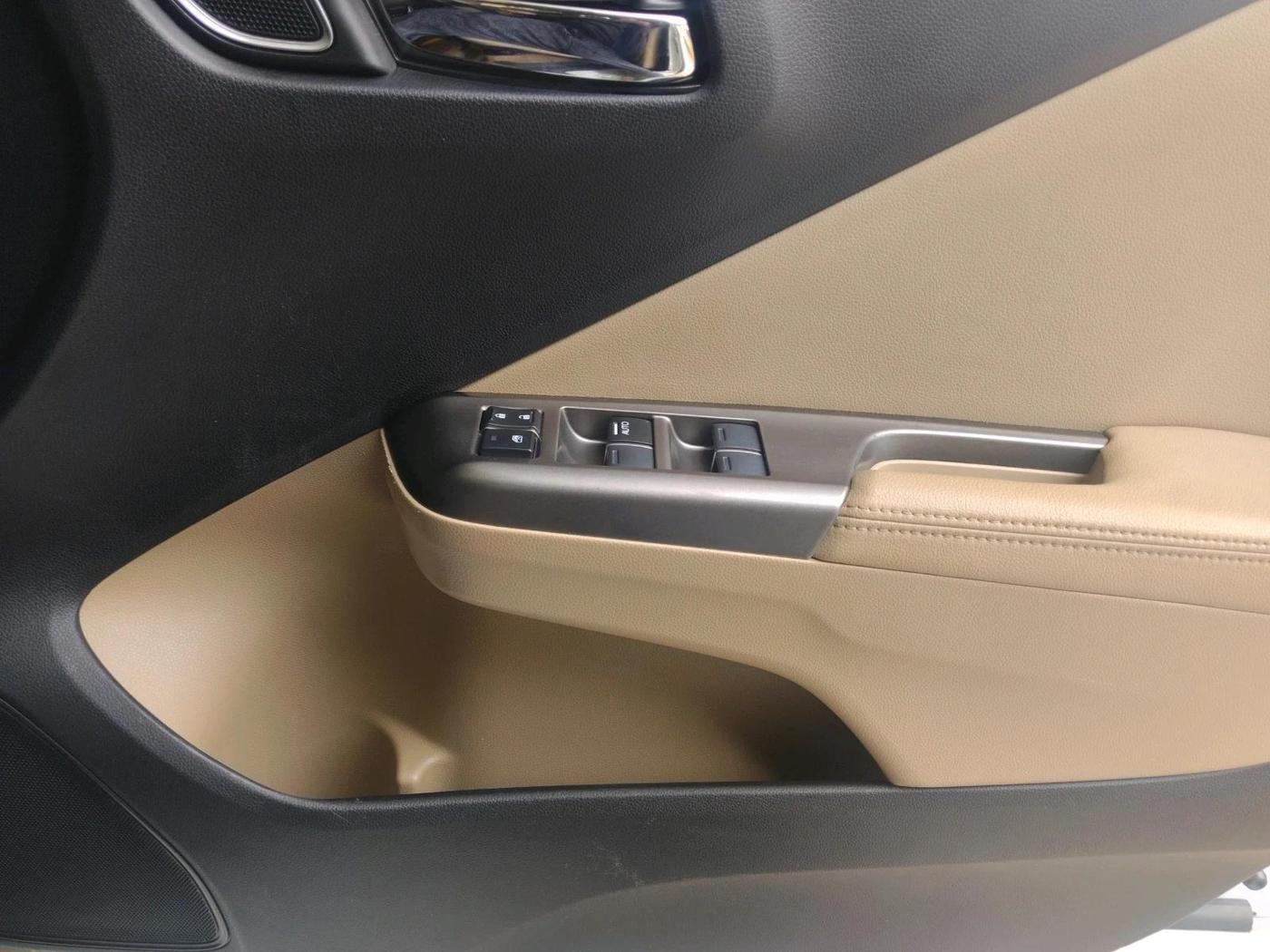 2019 Honda City 1.5L I-VTEC ZX CVT, Petrol, Automatic, 1,50,841 km, interior