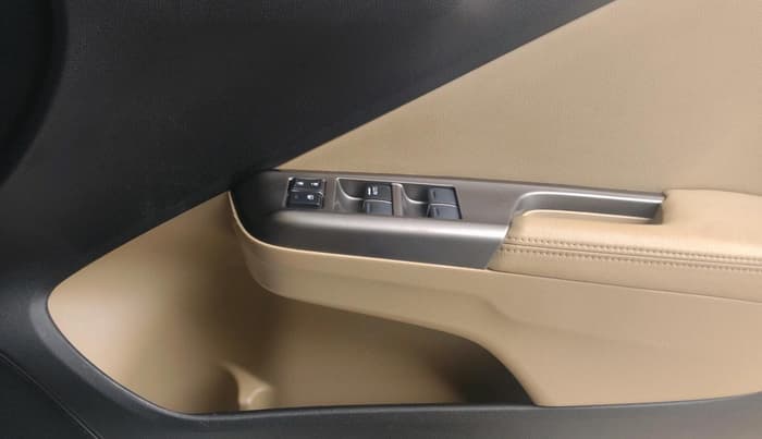 2019 Honda City 1.5L I-VTEC ZX CVT, Petrol, Automatic, 1,50,841 km, interior