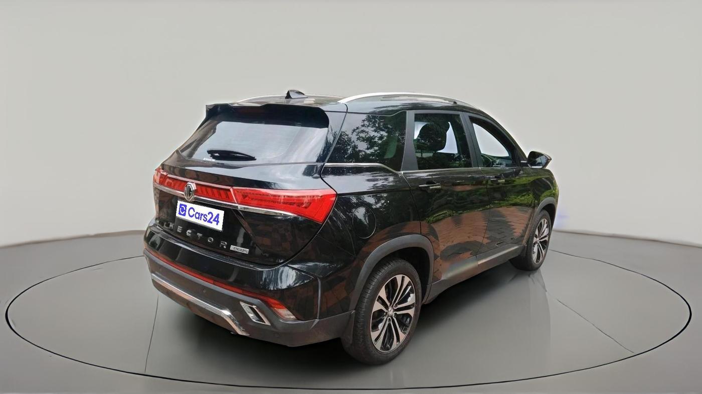 2023 MG HECTOR PLUS SHARP PRO 2.0 TURBO DIESEL 6 STR, Diesel, Manual, 18,498 km, exterior