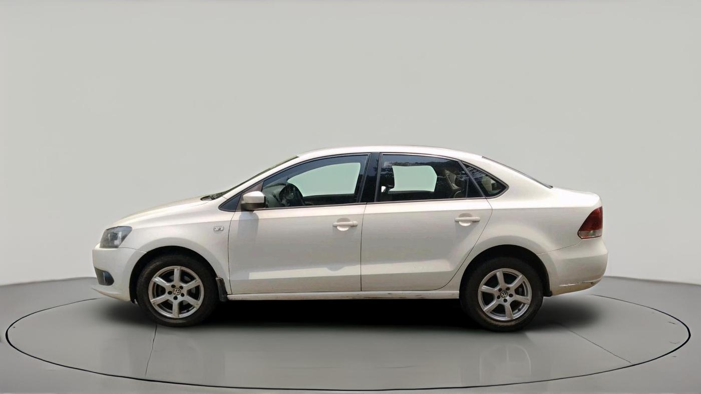 2012 Volkswagen Vento HIGHLINE DIESEL 1.6, Diesel, Manual, 2,61,534 km, exterior