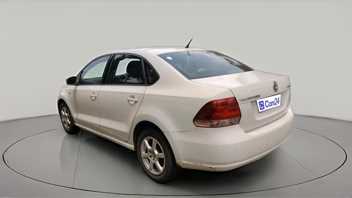 2012 Volkswagen Vento HIGHLINE DIESEL 1.6, Diesel, Manual, 2,61,534 km, exterior