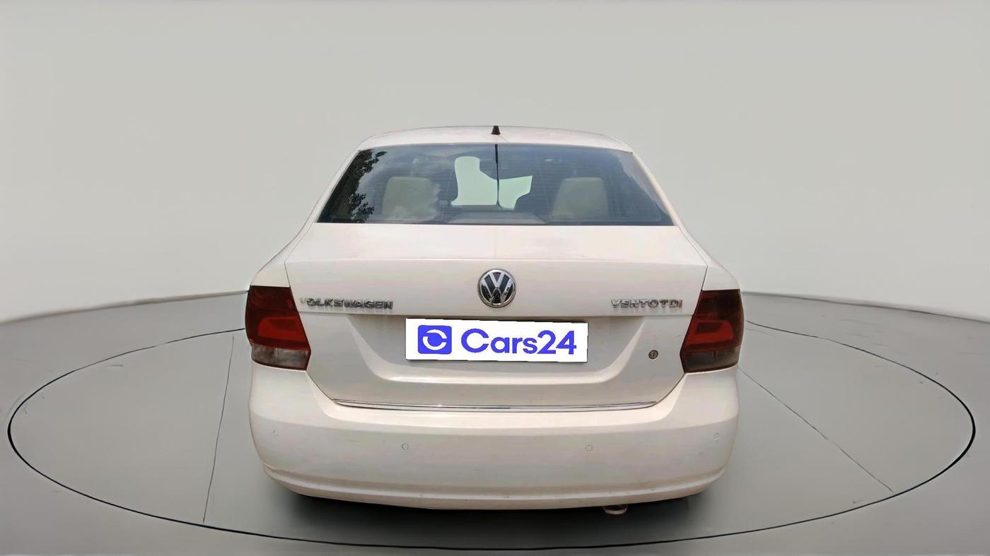 2012 Volkswagen Vento HIGHLINE DIESEL 1.6, Diesel, Manual, 2,61,534 km, exterior