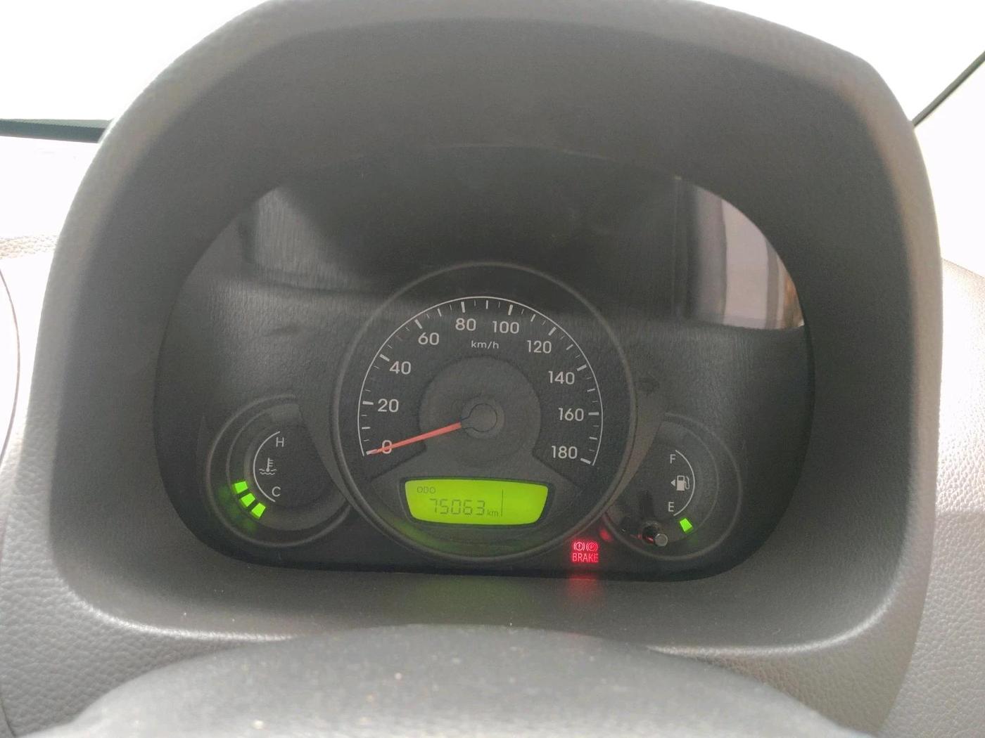2013 Hyundai Eon ERA +, Petrol, Manual, 75,063 km, interior