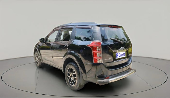 2013 Mahindra XUV500 W6, Diesel, Manual, 1,00,416 km, exterior