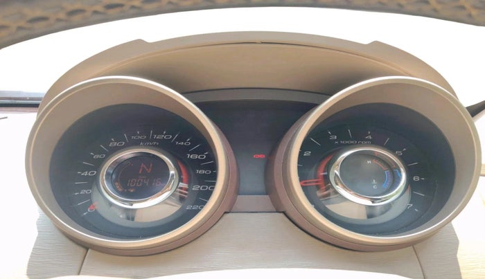 2013 Mahindra XUV500 W6, Diesel, Manual, 1,00,416 km, interior