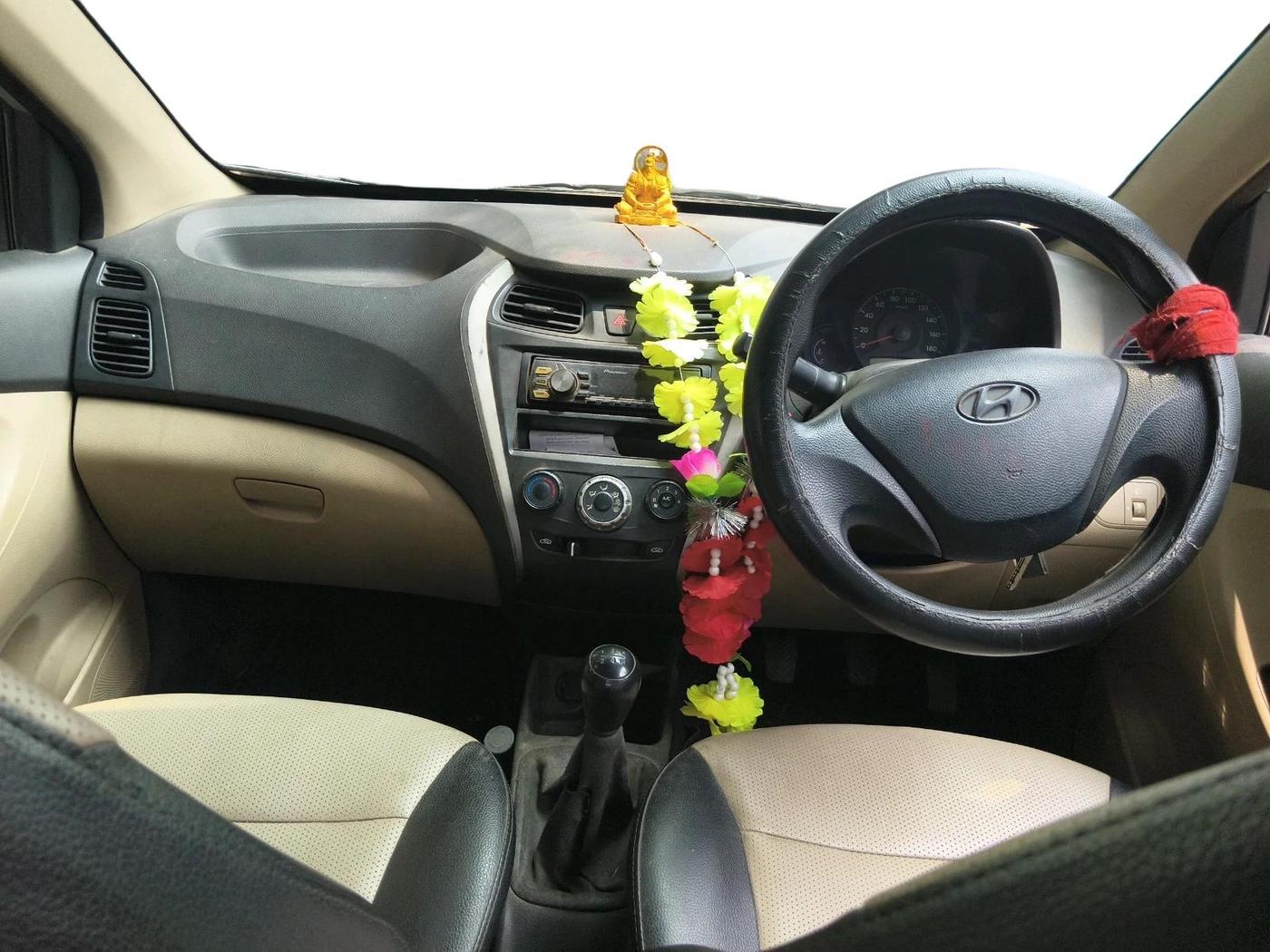 2014 Hyundai Eon ERA +, Petrol, Manual, 42,674 km, interior