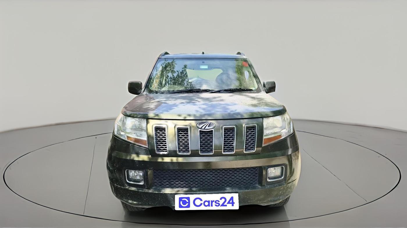 2018 Mahindra TUV300 T8, Diesel, Manual, 1,53,180 km, exterior