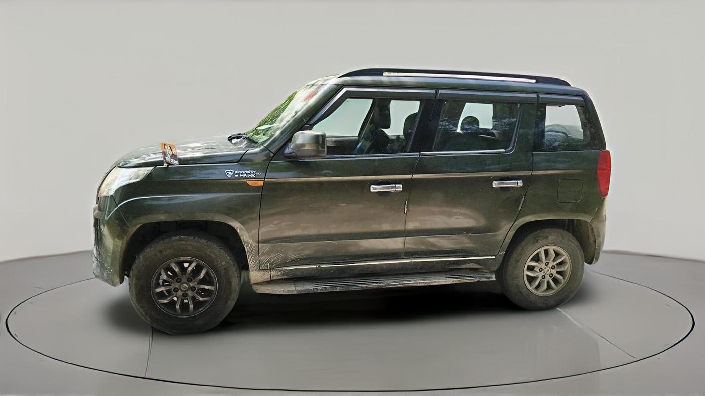 2018 Mahindra TUV300 T8, Diesel, Manual, 1,53,180 km, exterior