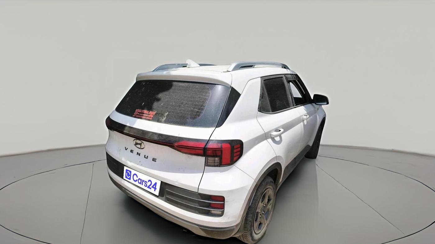 2024 Hyundai VENUE S 1.2, Petrol, Manual, 34,000 km, exterior