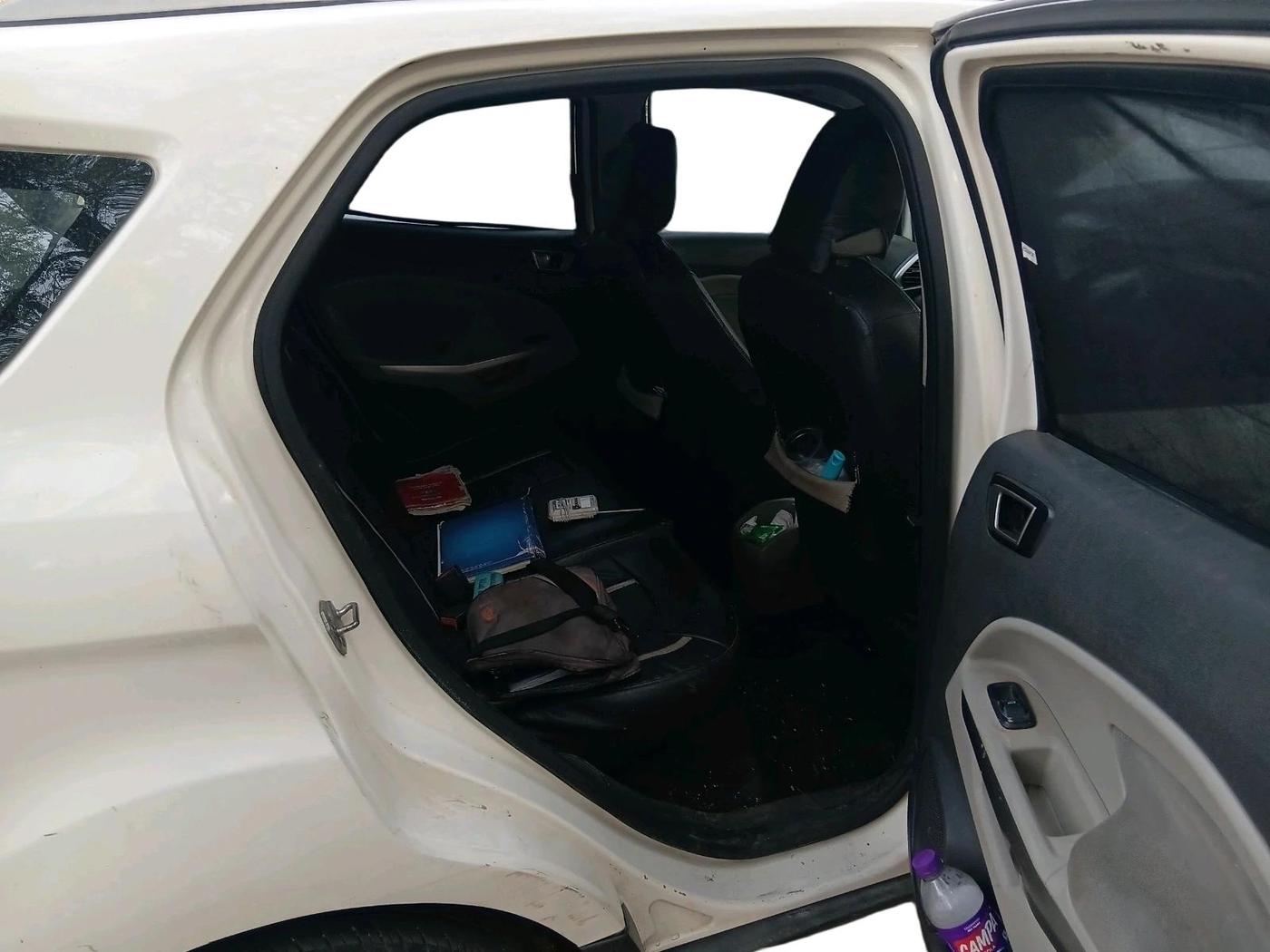 2015 Ford Ecosport TITANIUM 1.5L DIESEL, Diesel, Manual, 1,49,573 km, interior
