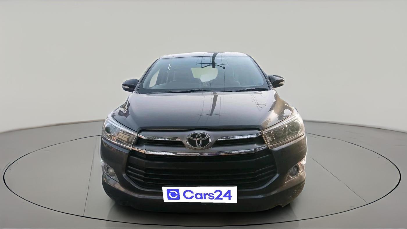 2016 Toyota Innova Crysta 2.4 VX 7 STR, Diesel, Manual, 2,54,698 km, exterior