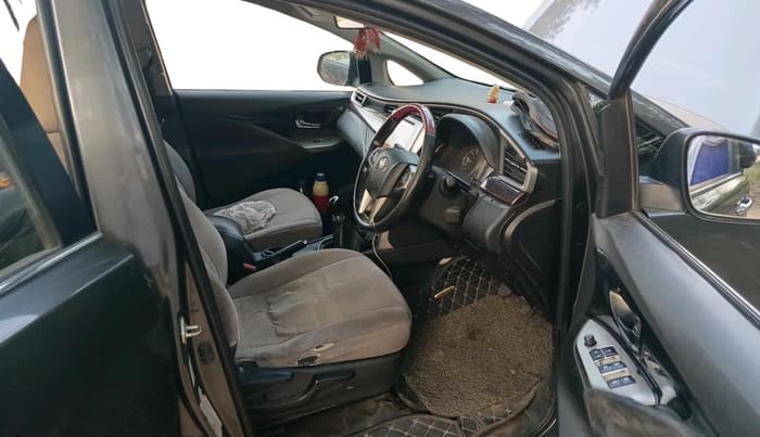 2016 Toyota Innova Crysta 2.4 VX 7 STR, Diesel, Manual, 99,043 km, interior