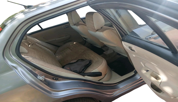 2012 Maruti Swift Dzire VXI, CNG, Manual, 1,20,781 km, interior