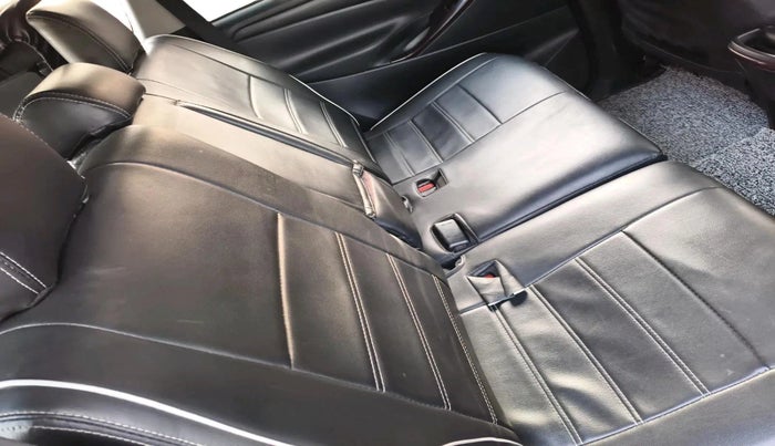 2023 Toyota Innova Crysta 2.4 GX 7STR, Diesel, Manual, 96,811 km, interior