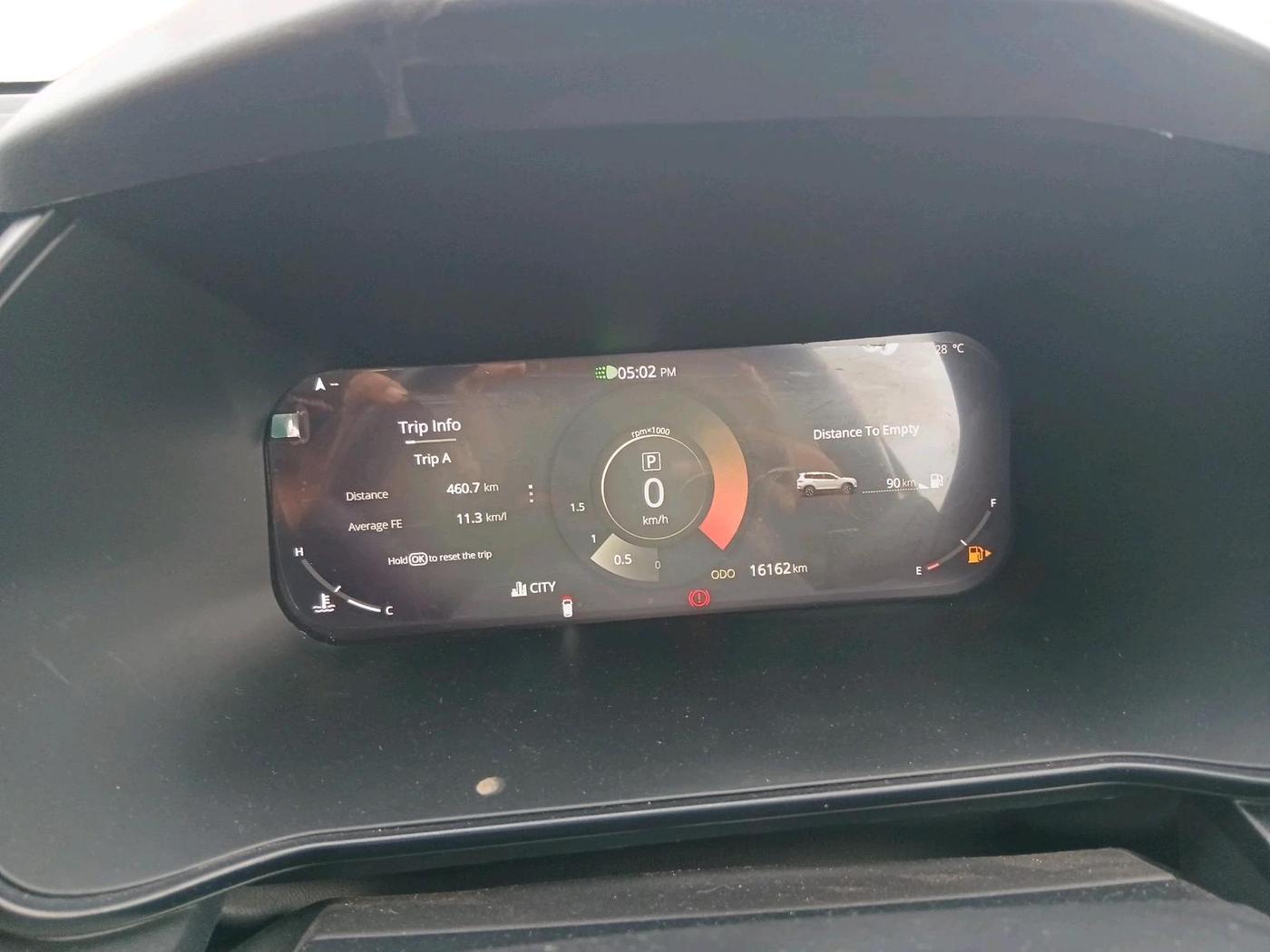 2025 Tata Safari PURE PLUS S AT, Diesel, Automatic, 16,162 km, interior