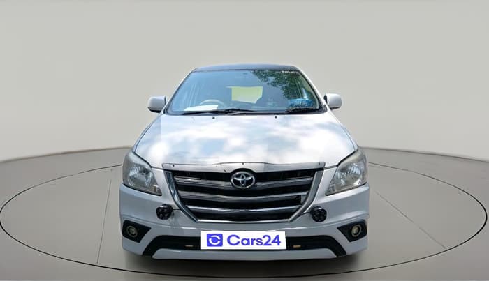 2012 Toyota Innova GX 2.5 7 STR, Diesel, Manual, 2,15,993 km, exterior