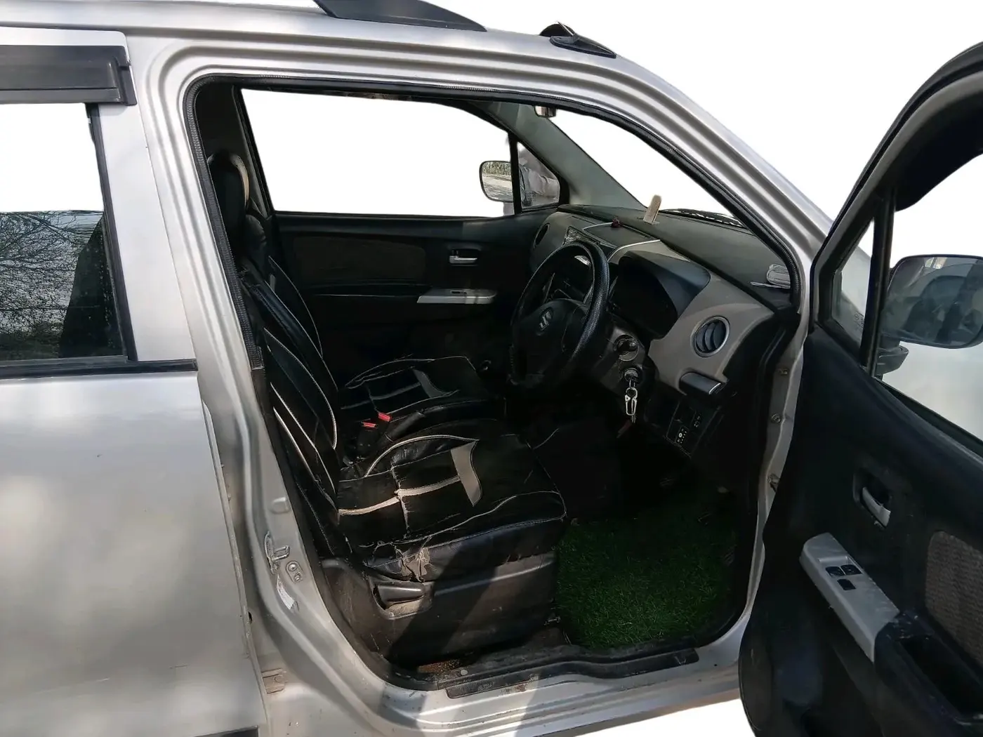 2014 Maruti Wagon R 1.0 LXI CNG, CNG, Manual, 82,752 km, interior