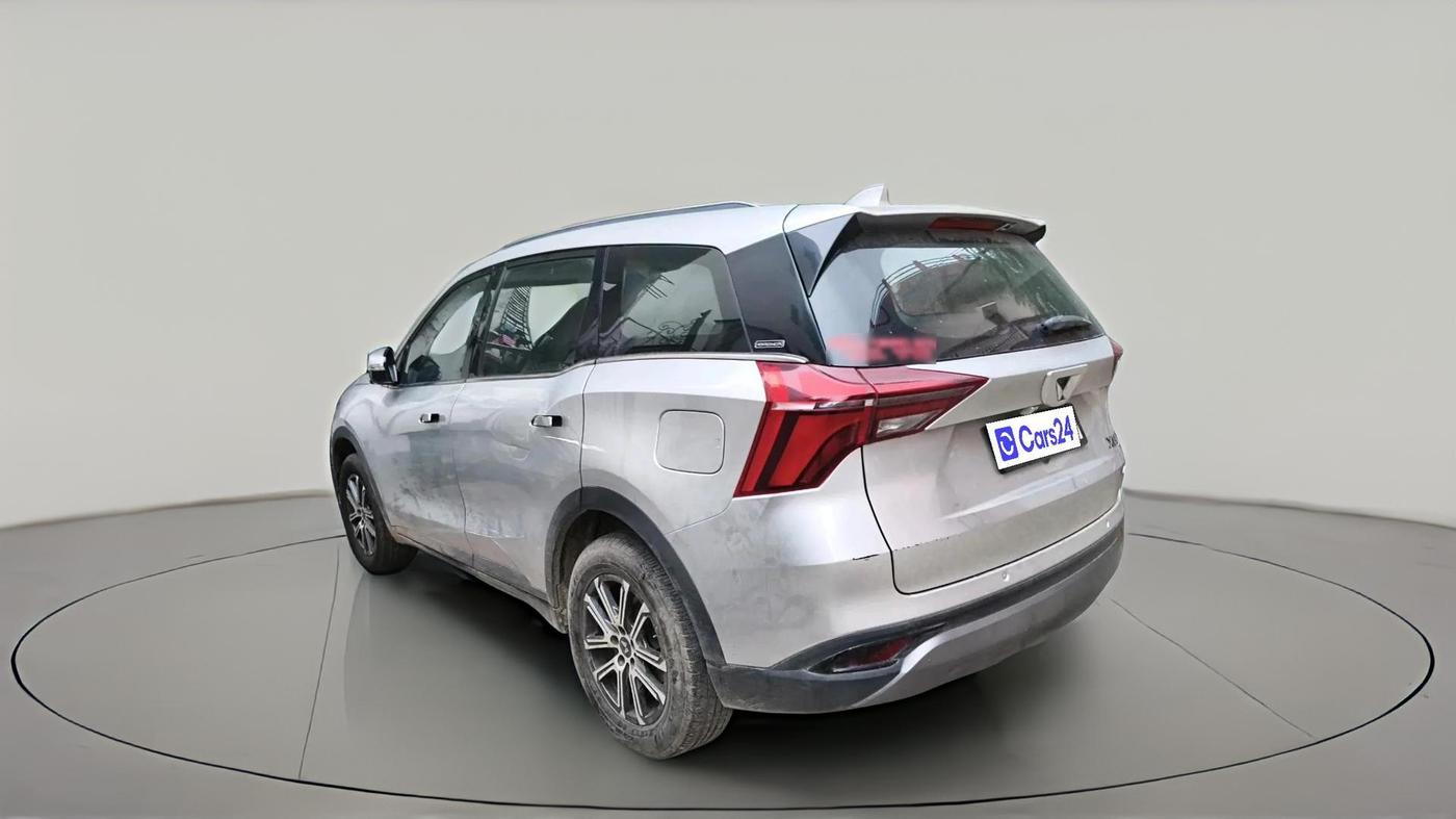 2021 Mahindra XUV700 AX 7 LUXURY P AT 7 STR, Petrol, Automatic, 47,986 km, exterior