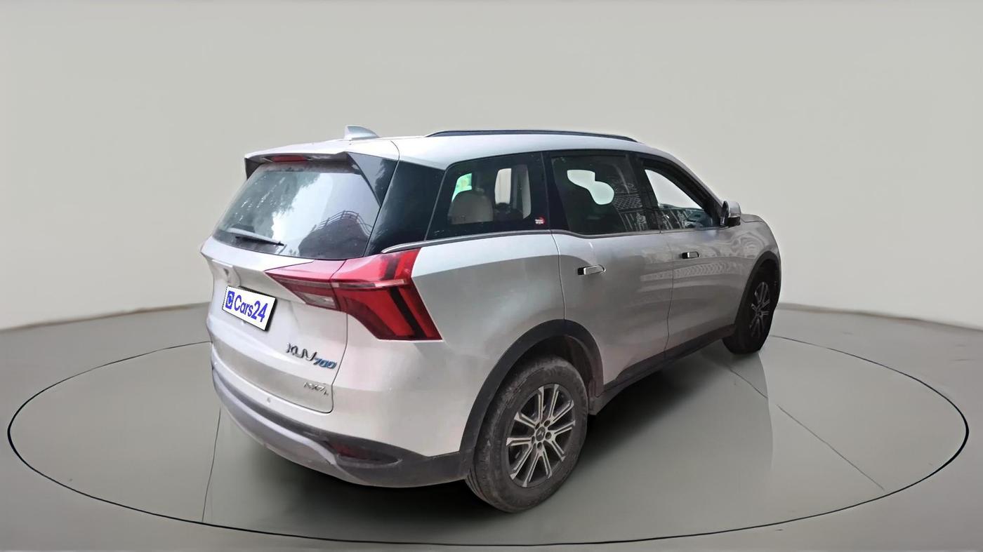 2021 Mahindra XUV700 AX 7 LUXURY P AT 7 STR, Petrol, Automatic, 47,986 km, exterior