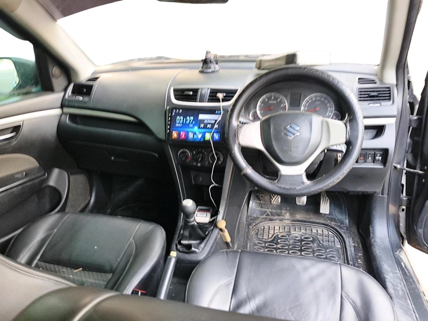 2017 Maruti Swift VDI, Diesel, Manual, 87,558 km, interior