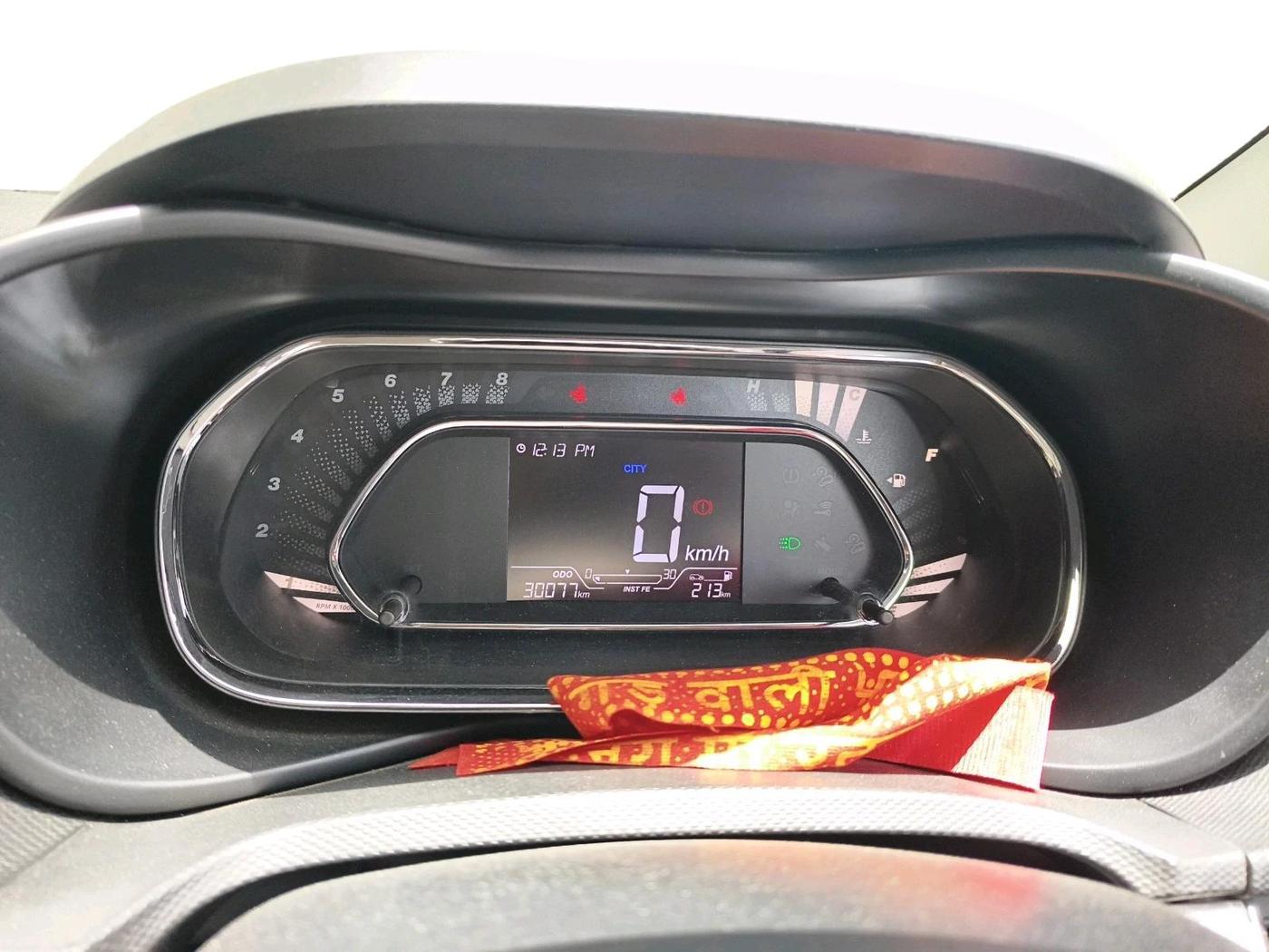2021 Tata NEXON XZ PLUS PETROL, Petrol, Manual, 30,077 km, interior