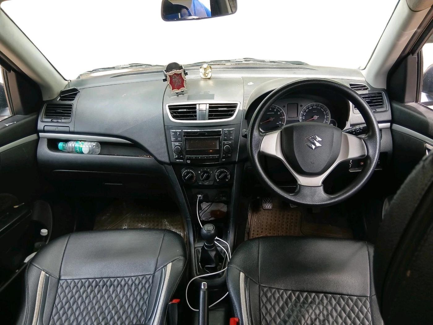 2015 Maruti Swift VXI, Petrol, Manual, 88,457 km, interior