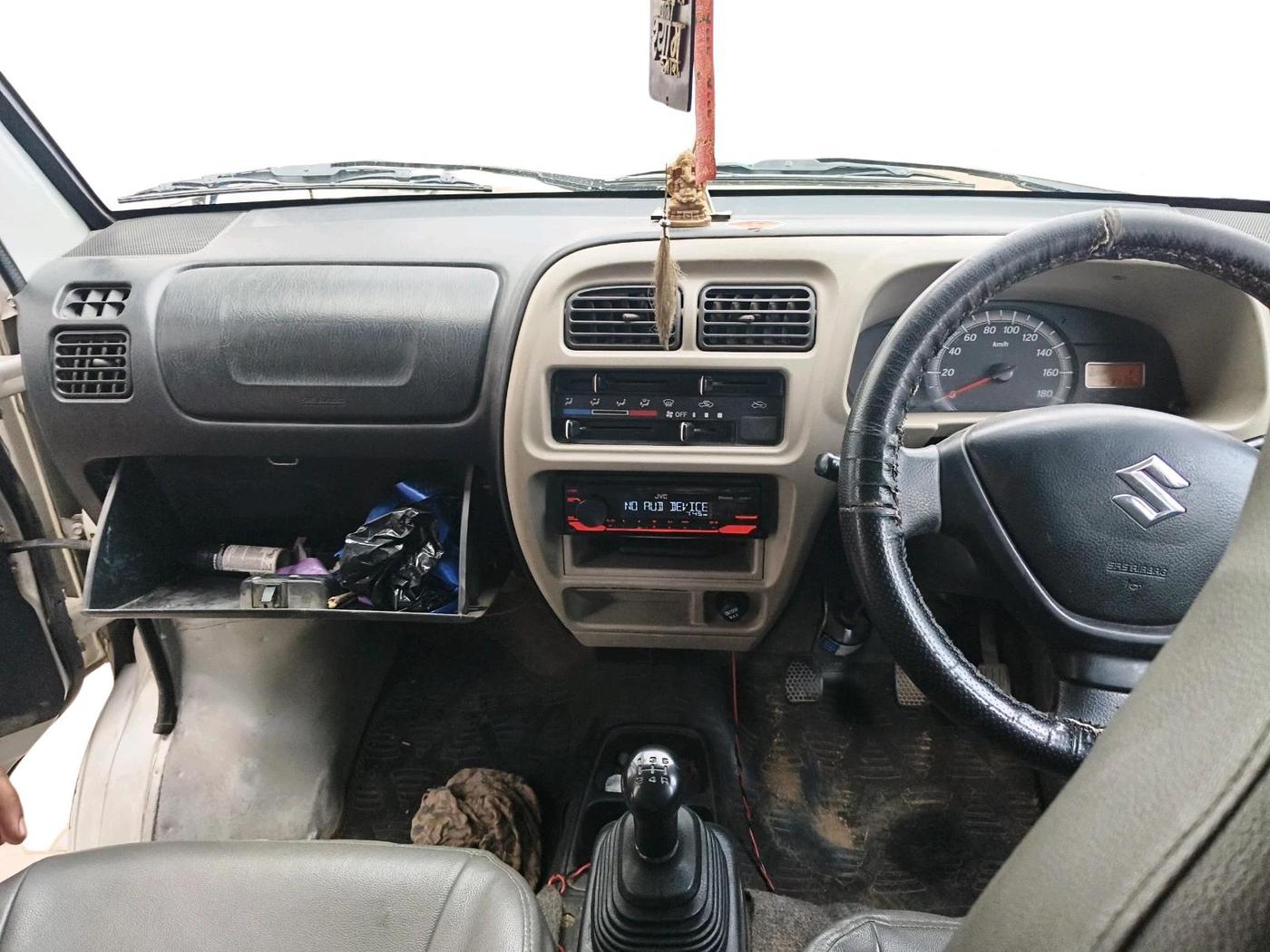 2022 Maruti Eeco 7 STR STD(O), Petrol, Manual, 1,13,436 km, interior