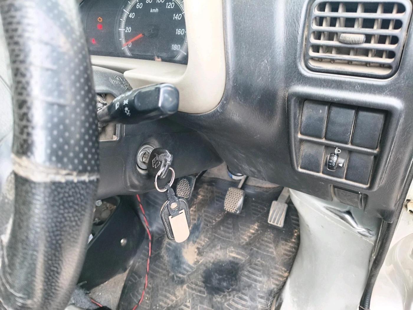 2022 Maruti Eeco 7 STR STD(O), Petrol, Manual, 1,13,436 km, interior