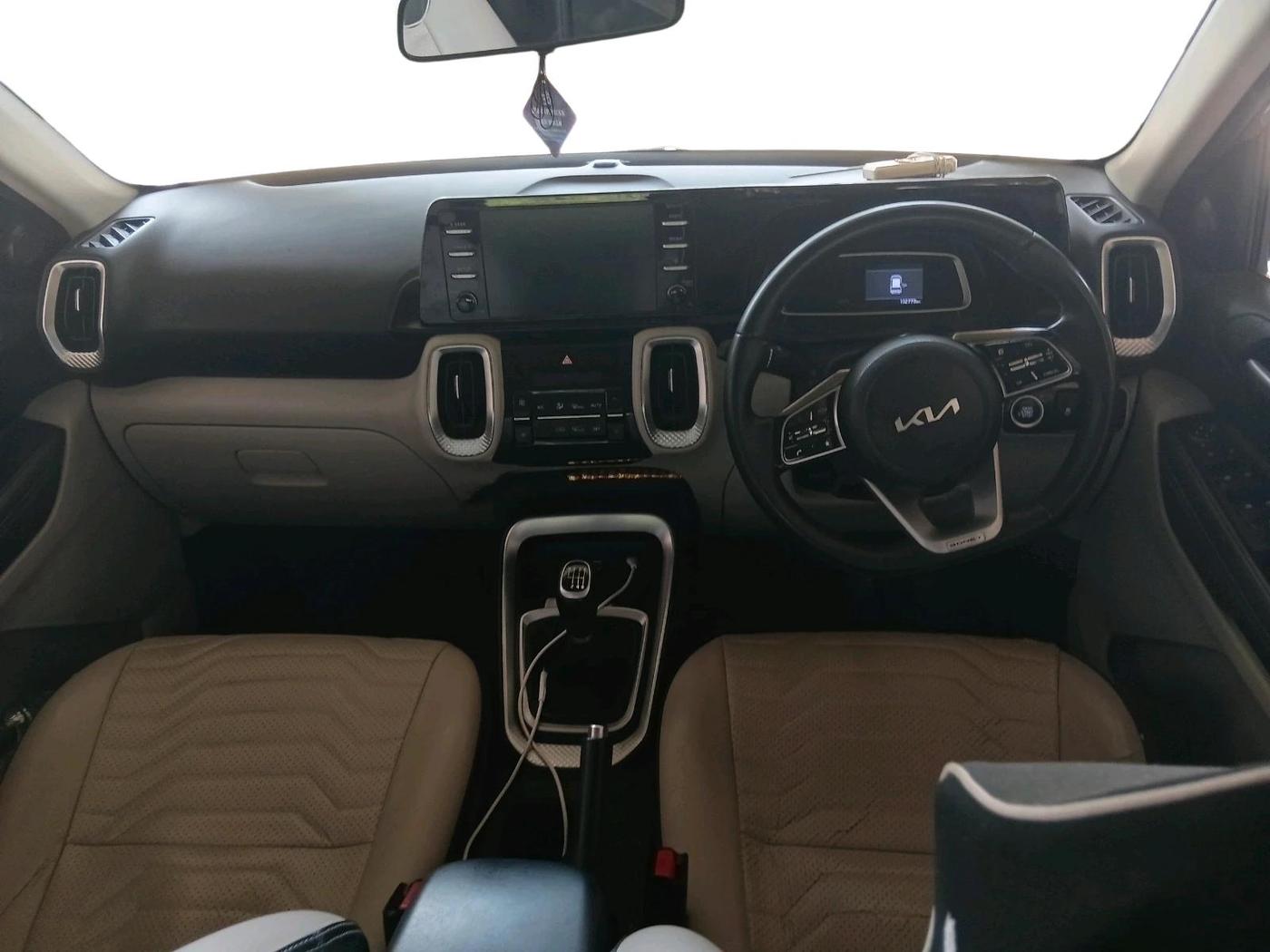 2021 KIA SONET HTX 1.5, Diesel, Manual, 1,02,773 km, interior