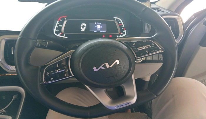 2021 KIA SONET HTX 1.5, Diesel, Manual, 1,02,773 km, interior