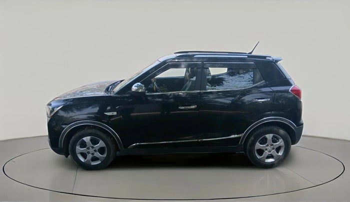 2021 Mahindra XUV300 W6 1.2 PETROL, Petrol, Manual, 56,857 km, exterior