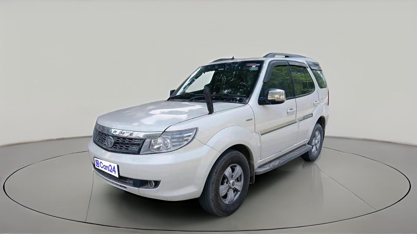 2015 Tata Safari Storme 2.2 VX 4X2, Diesel, Manual, 99,738 km, exterior